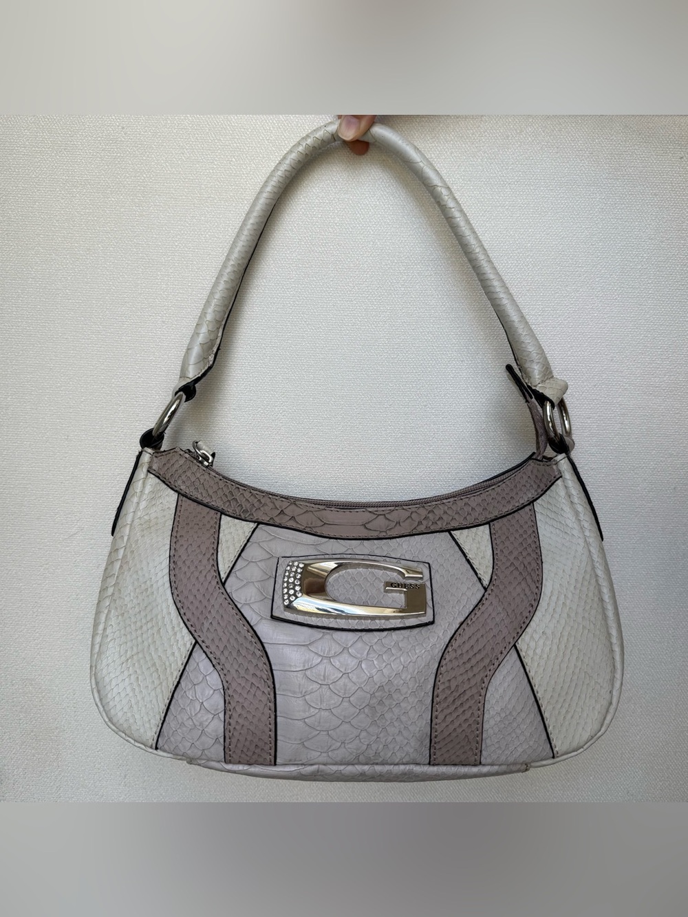 Vintage Y2K Guess Cream Lilac Patent Croc Preppy Baguette Shoulder Purse Bag